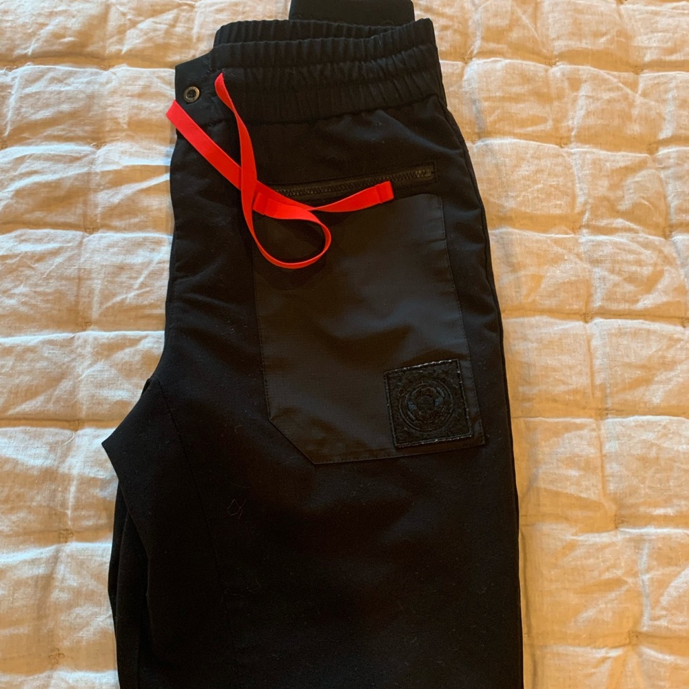 Figs Star Wars edition scrub pants
